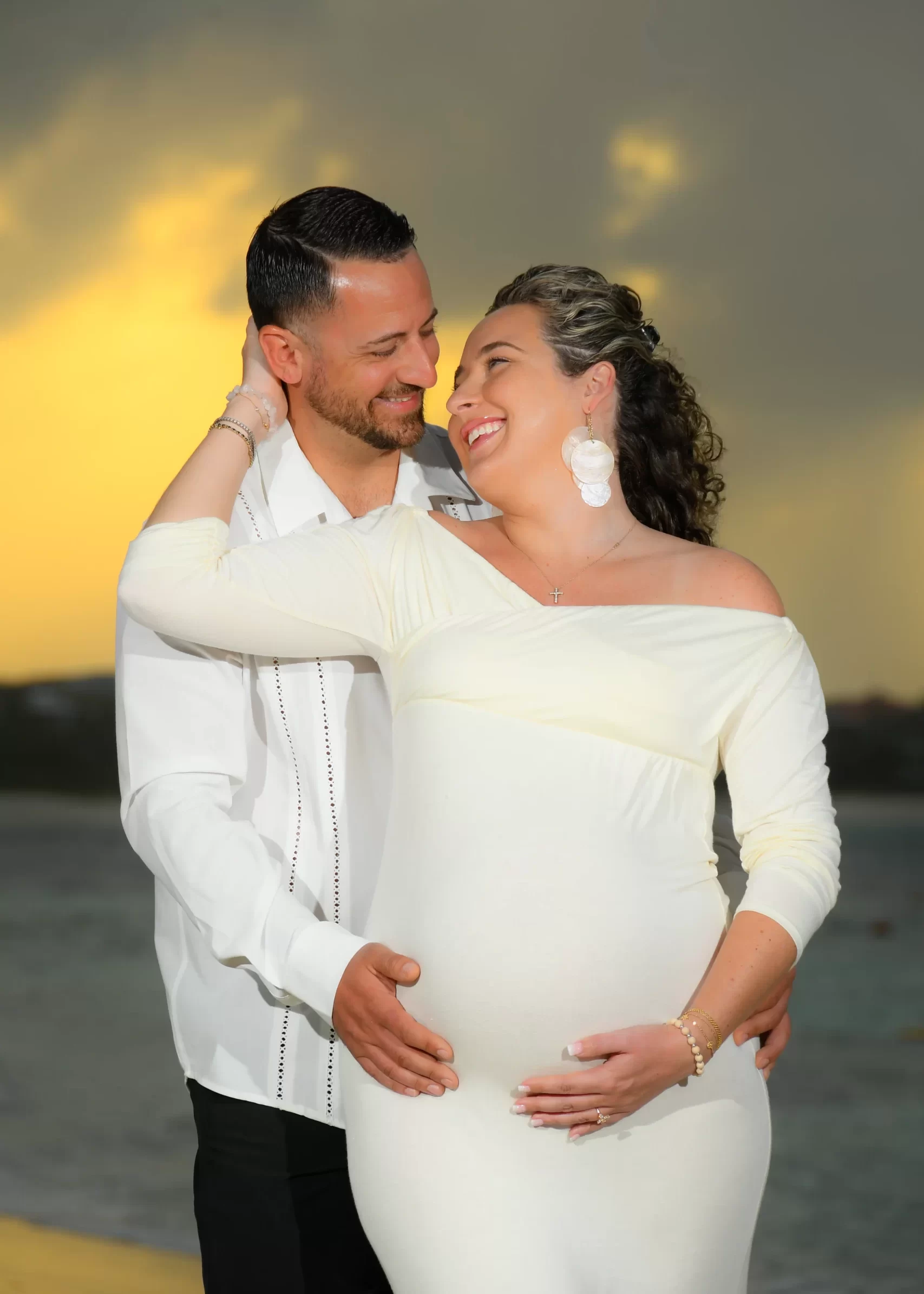 Maternity photography session in Turks and Caicos